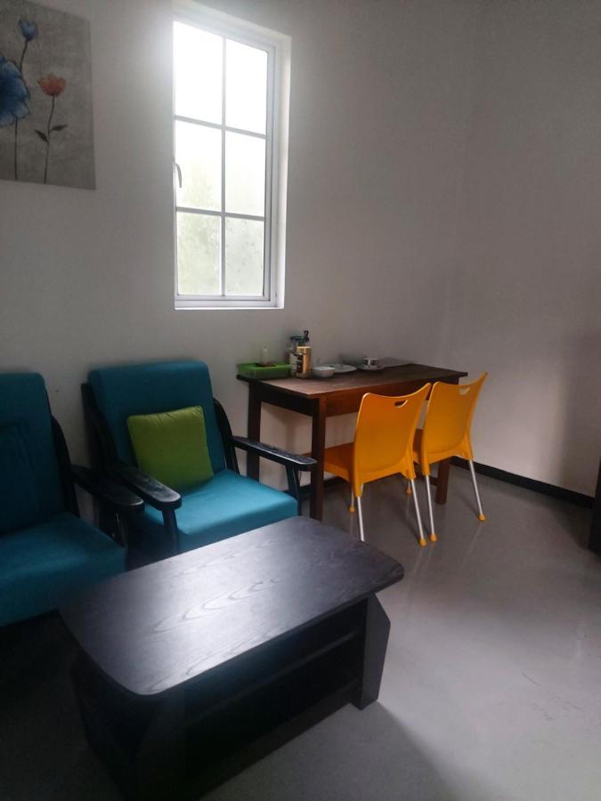 Anusha Apartment 15 Homestay Гале Екстериор снимка