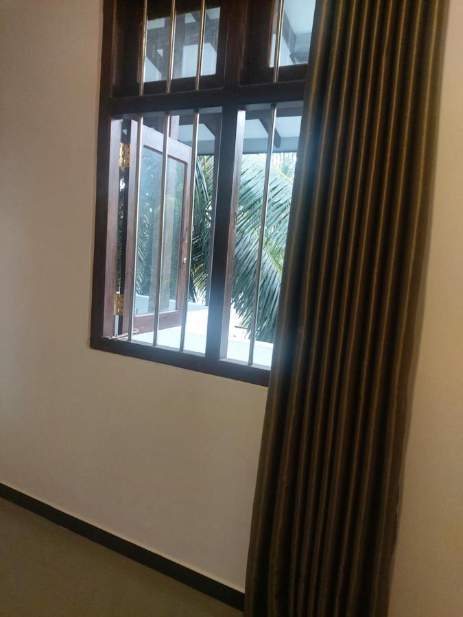 Anusha Apartment 15 Homestay Гале Екстериор снимка