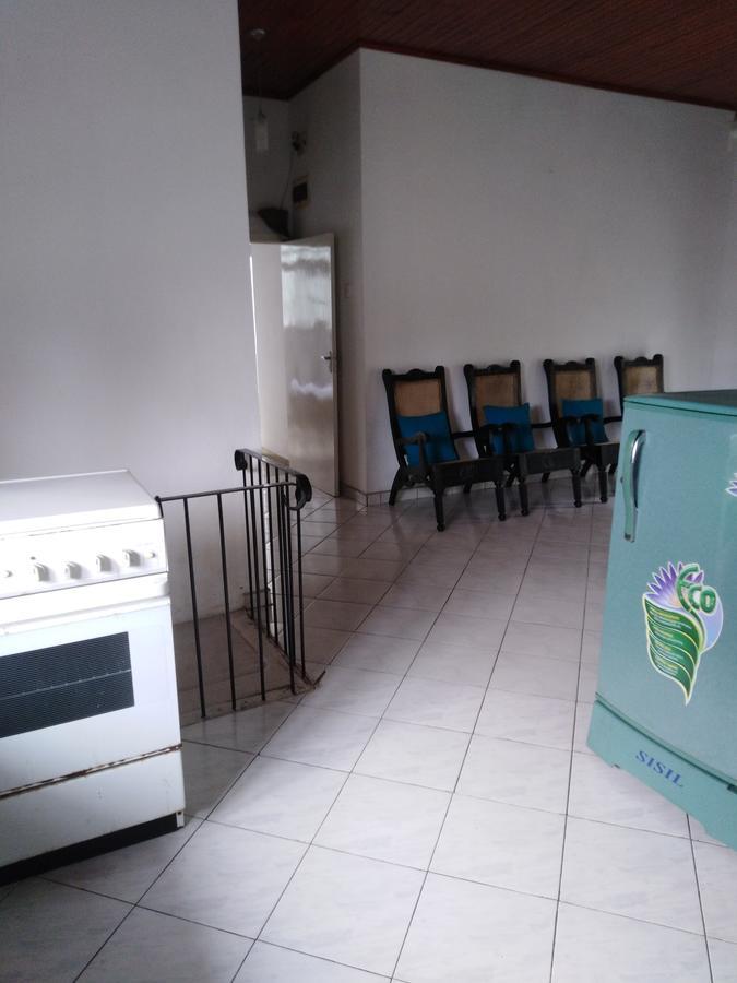 Anusha Apartment 15 Homestay Гале Екстериор снимка