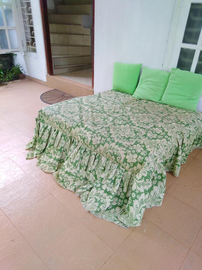 Anusha Apartment 15 Homestay Гале Екстериор снимка